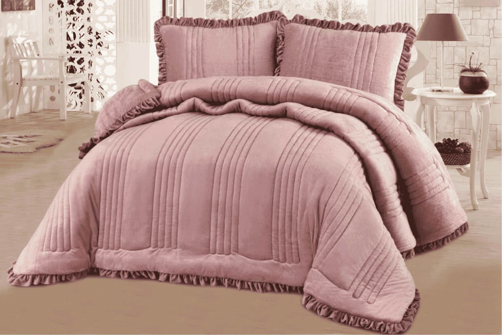 Rimas Large Quilt, 260x240cm, Faux Fur and Velvet Backing - Cashmere