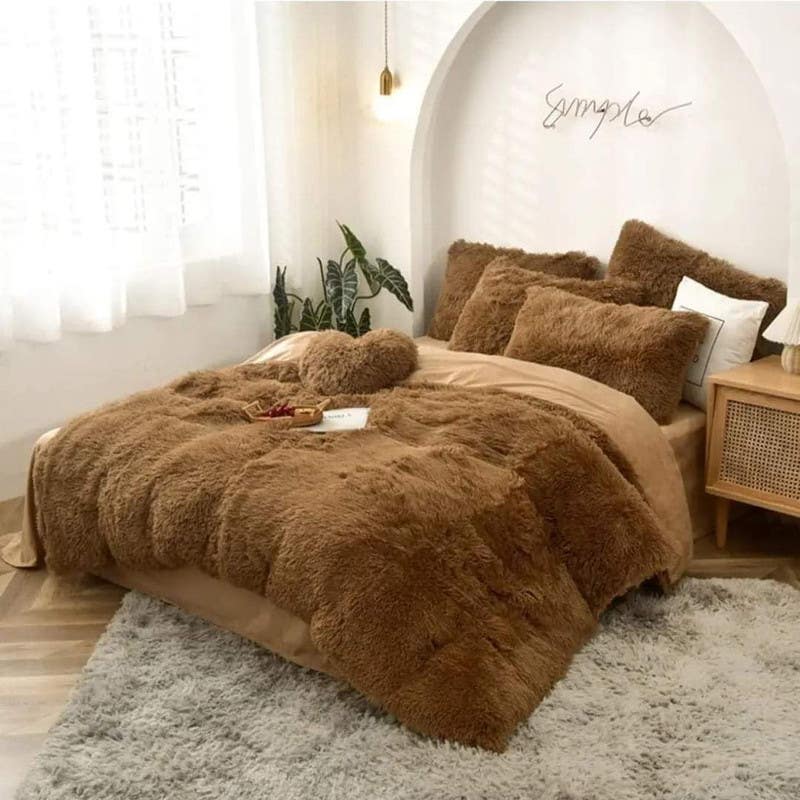 Spanish fur Quilt, size 260x240 cm, 3 pieces - Brown