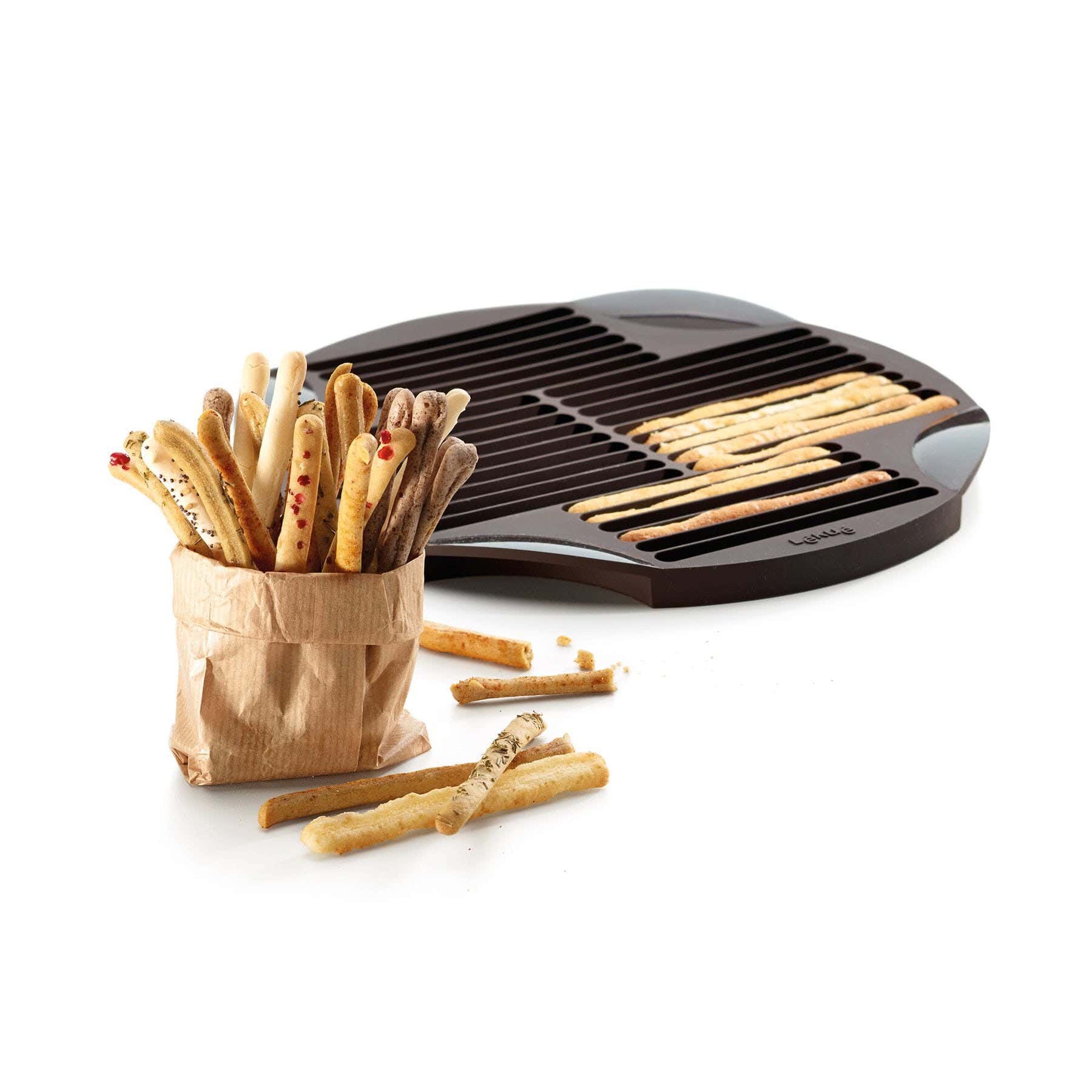 Breadcrumb maker mold, silicone - brown