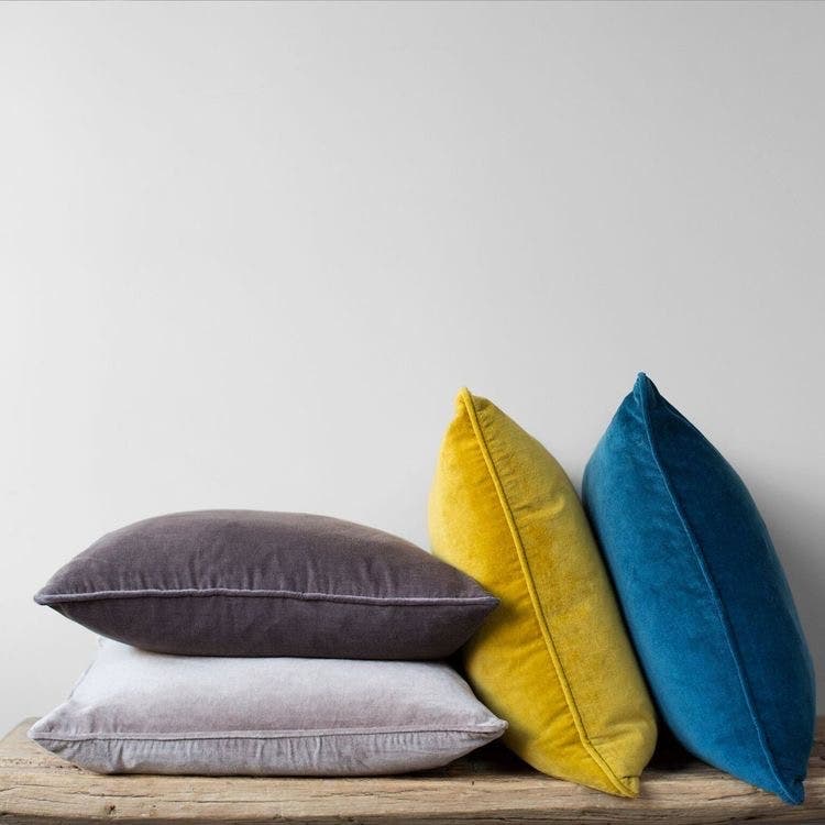 4 Piece Of Alwan Velvet Cushions, 40×40 cm - Multicolor