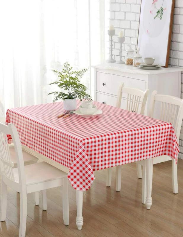 Checkered Tablecloth, 150×150 cm - Multicolor