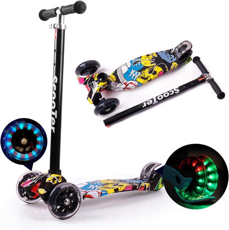 Scooter Children's Folding with Three Luminous Wheels, 3-8 Years, Lightweight with Adjustable Height - Black Yellow