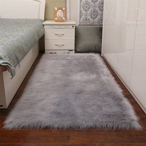 Fur Square Carpet, 150×100 cm - Grey