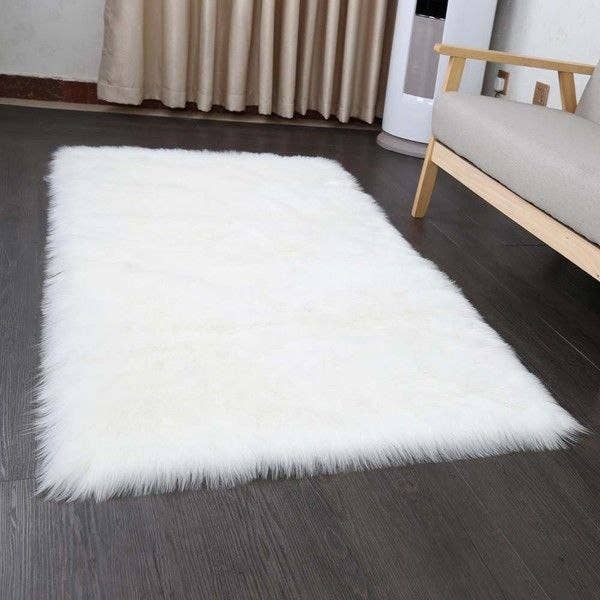 Fur Square Carpet, 150×100 cm - White