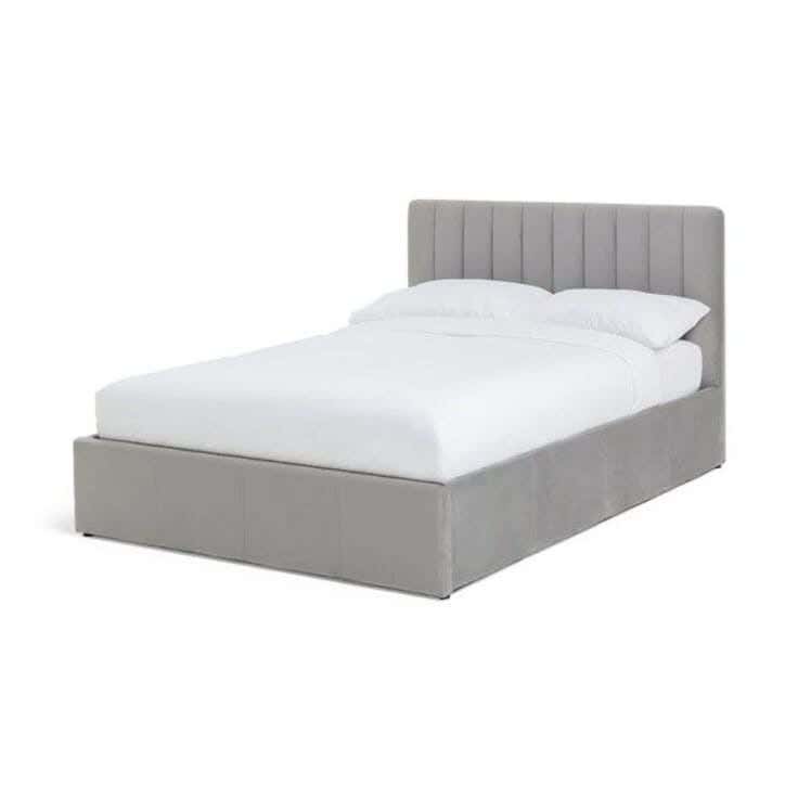 Mosky wood bed, velvet fabric, 200 x 160 x 125 cm - gray