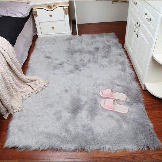 Fur Rug, 150×150 cm - Grey