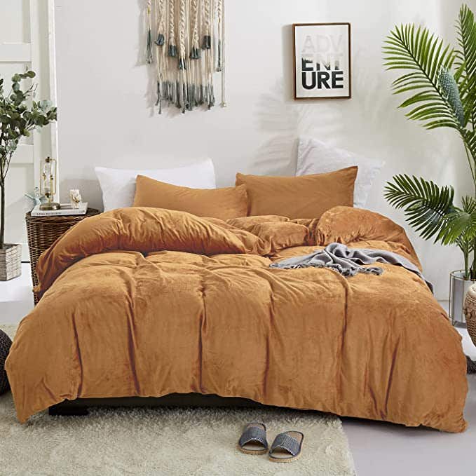 Velvet Quilt Cover Set, 4 Pieces, 240×200 cm - Camel