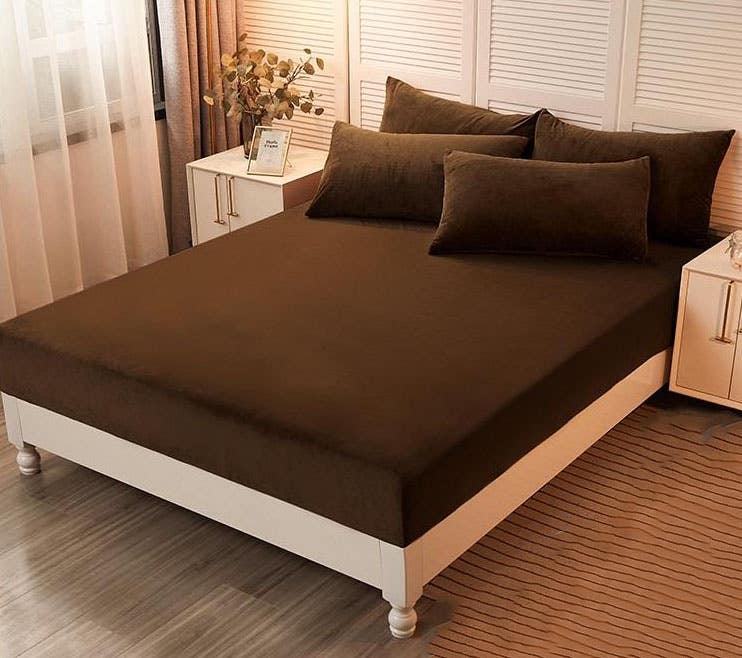 Velvet Mattress Cover Set, 3 Pieces, 240×240 cm - Dark Brown