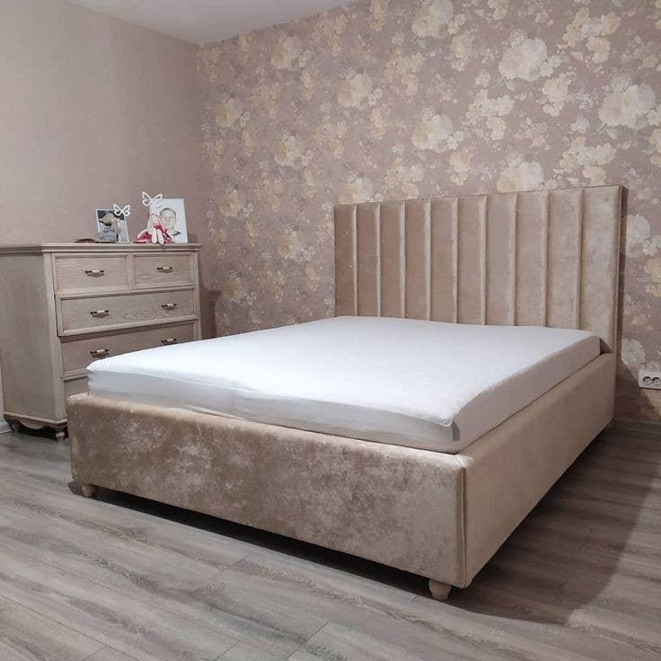 Musky Wood Bed and Contour Wood, 200×120×160 , Velvet - Beige