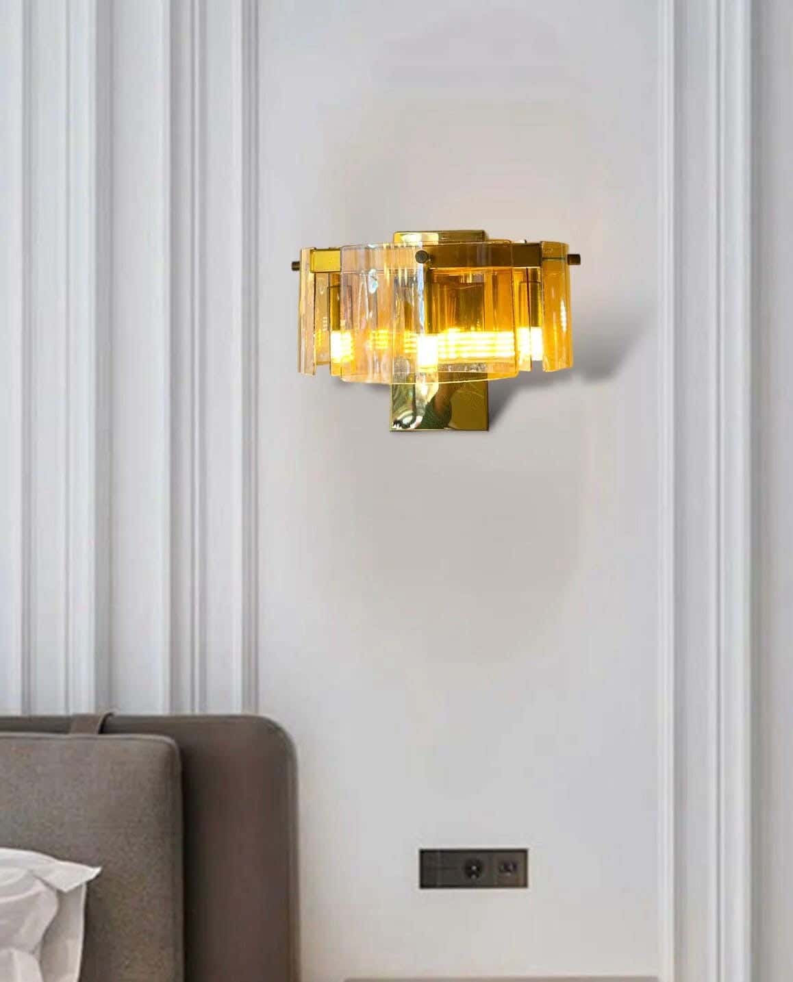 Crystal Steel Wall Sconce With Electrostatic Paint, 20 X 19 Cm - Gold