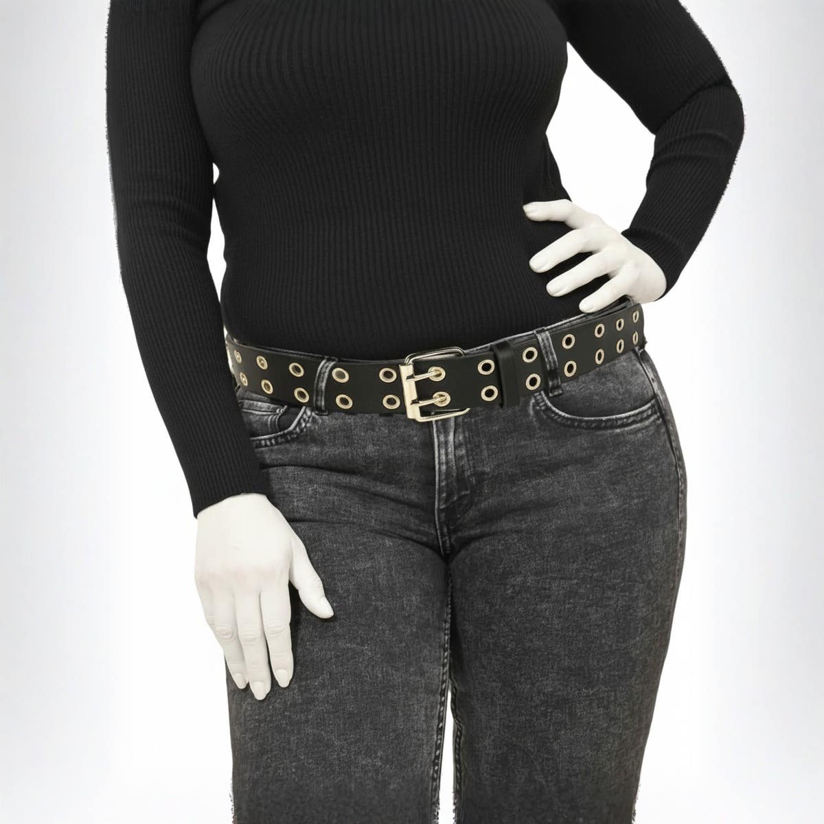 Transparent Belt with Adjustable Rings for Size Control