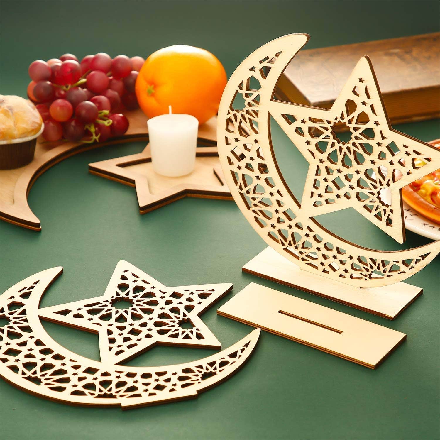 WILLBOND 2 Sets Eid Mubarak Wooden Ornament Ramadan Wood Tabletop Decor Moon Star Hanging Pendant for Ramadan Mubarak Eid Decorations