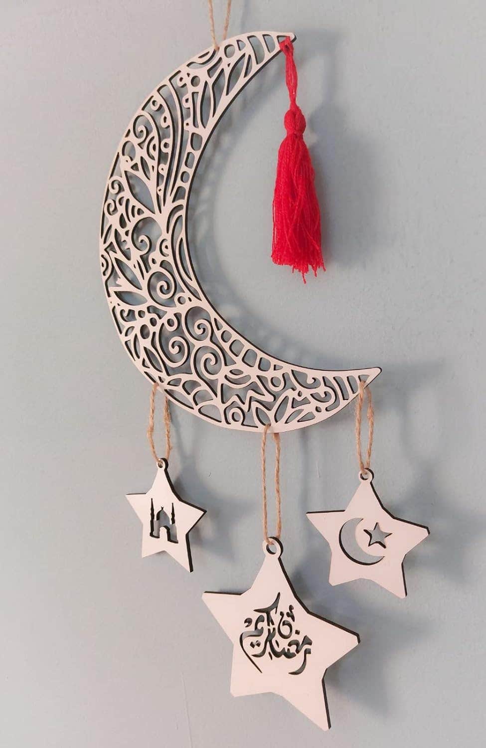 Craftima Ramadan Decorations: Wooden Crescent Moon with Lanterns, Modern Hanging Ornament for Ramadan and Eid al-Fitr