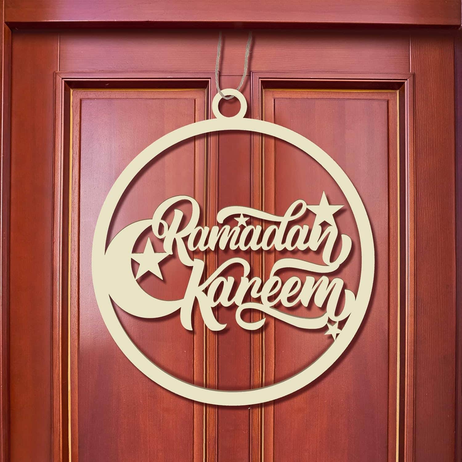 Queekay Wooden Ramadan Kareem Door Sign Round Hanging Islam Wall Pendant for Muslim Home Room Happy Party Supplies