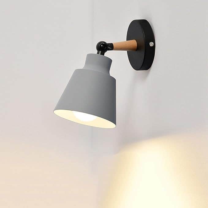 Modern Black Wall Sconce Light with Adjustable Head and Wooden Accent - Bedroom Indoor Lamp