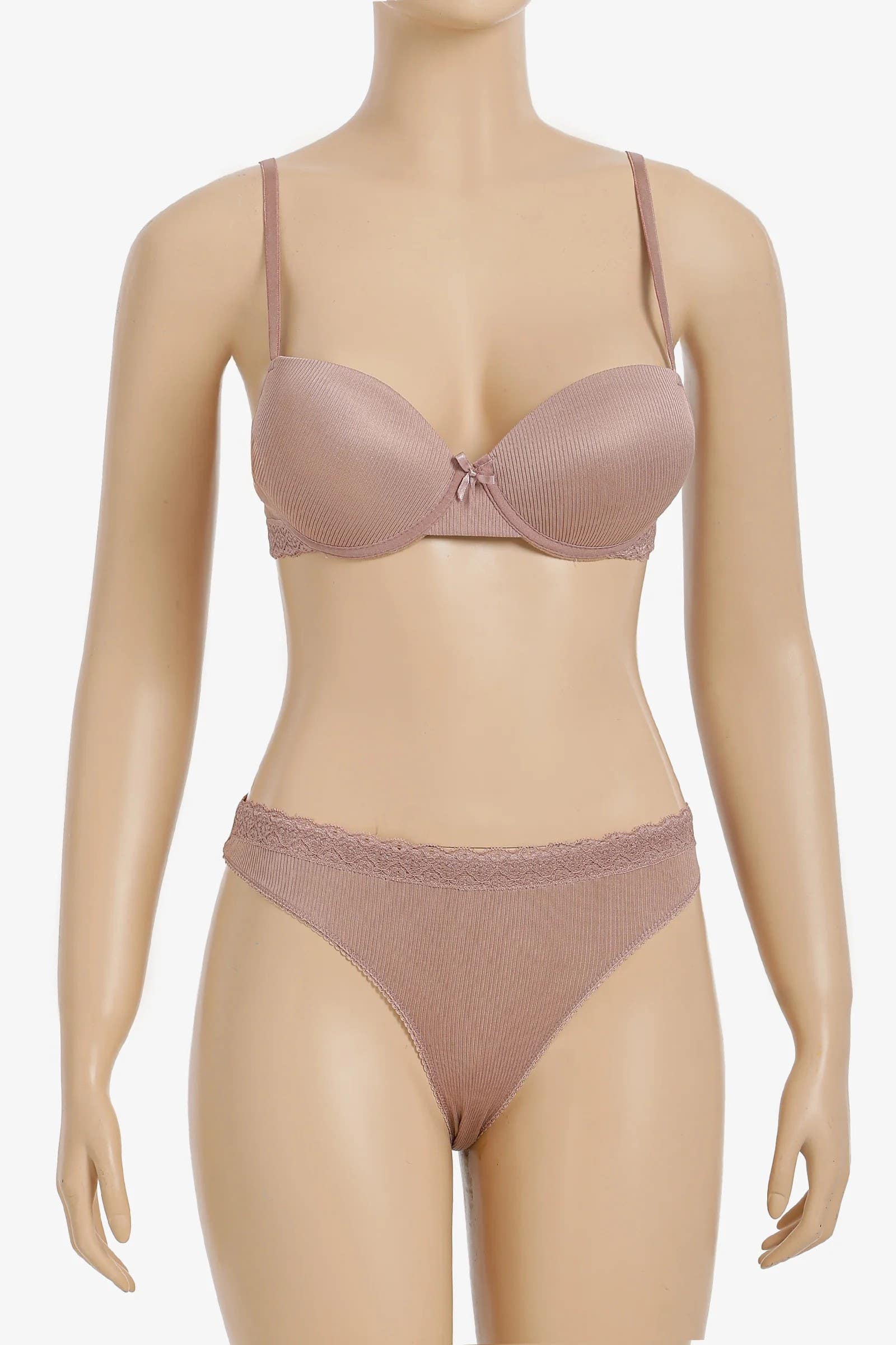 Lace Detailed Ribbed Set