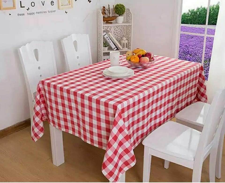 Generic Red & White Cotton Tablecloth (150x150 cm) for Dining & Outdoors