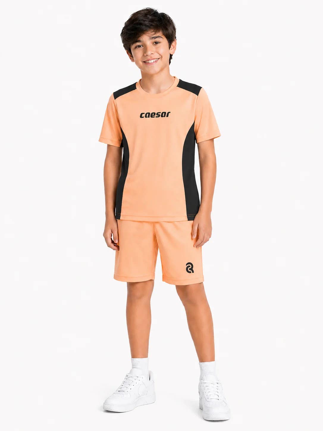 CAESAR Boys' Two-Piece Tracksuit Set: Shorts & T-Shirt, Multicolour