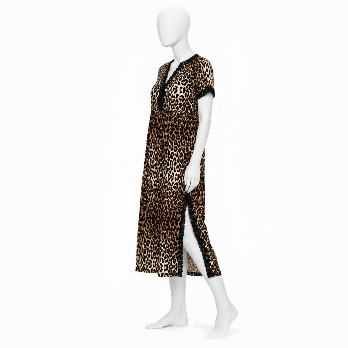 CAESAR Women's Tiger Print Nightshirt with Short Sleeves and Side Slit - Multicolour