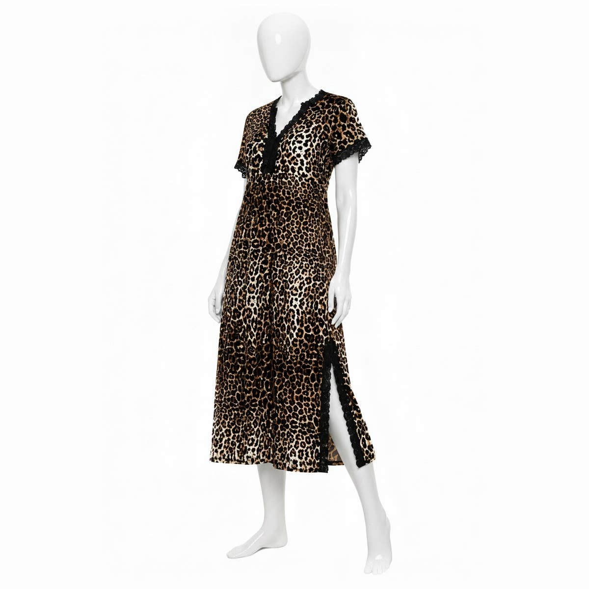 CAESAR Women's Tiger Print Nightshirt with Short Sleeves and Side Slit - Multicolour