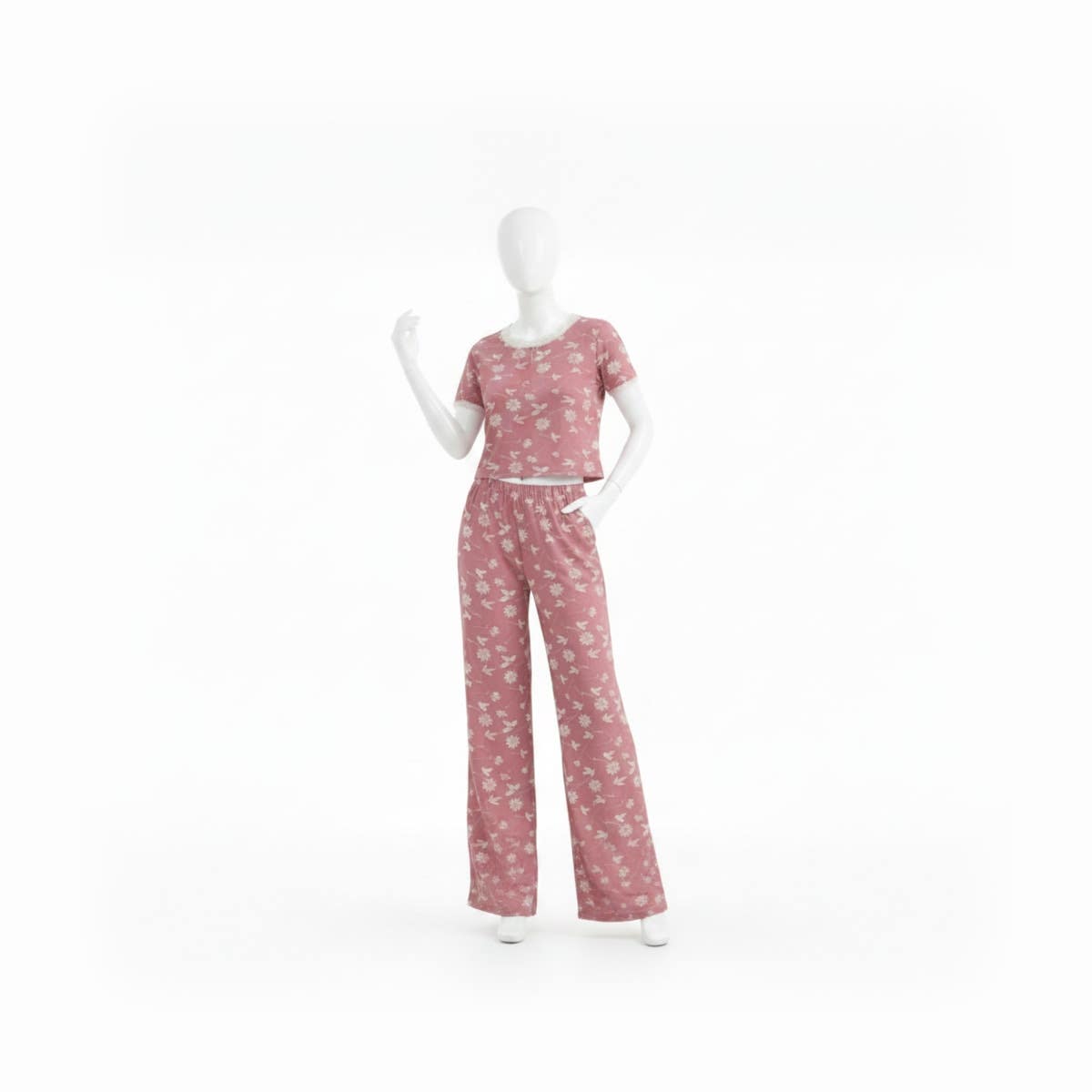Women's patterned two-piece pajama set consisting of a short-sleeved t-shirt and pants