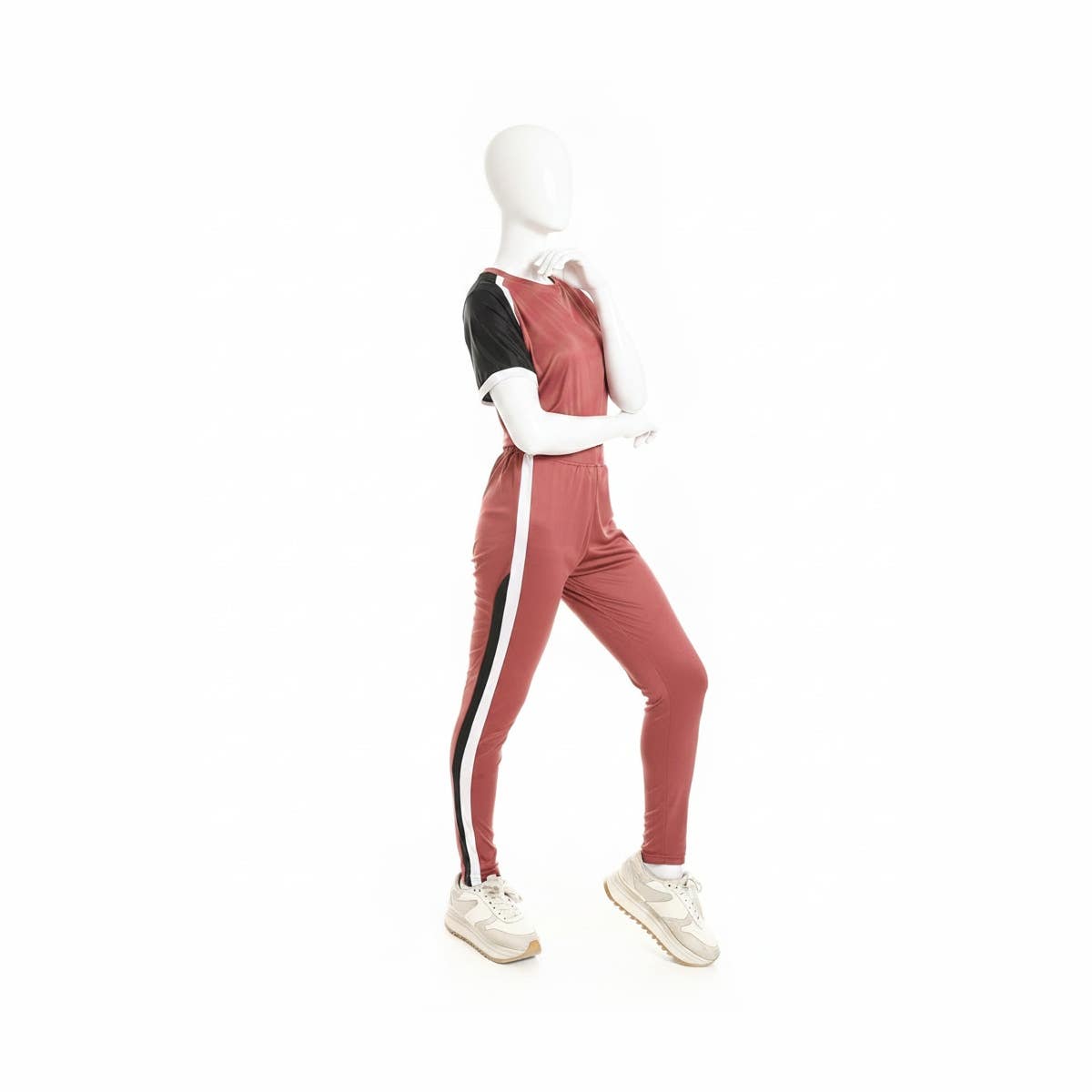 Women's Two-piece sports suit with long pants