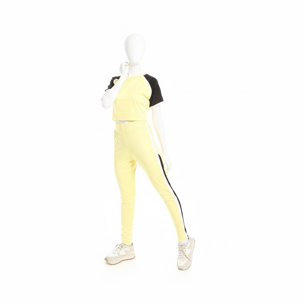 Women's Two-piece sports suit with long pants