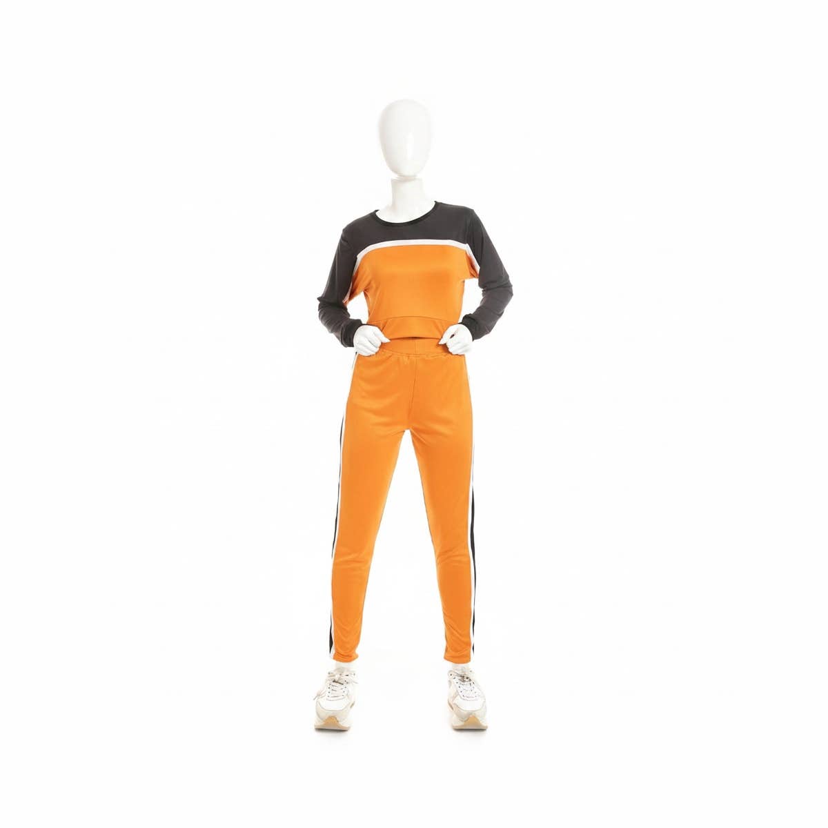 Women's Two-piece sports suit with long pants