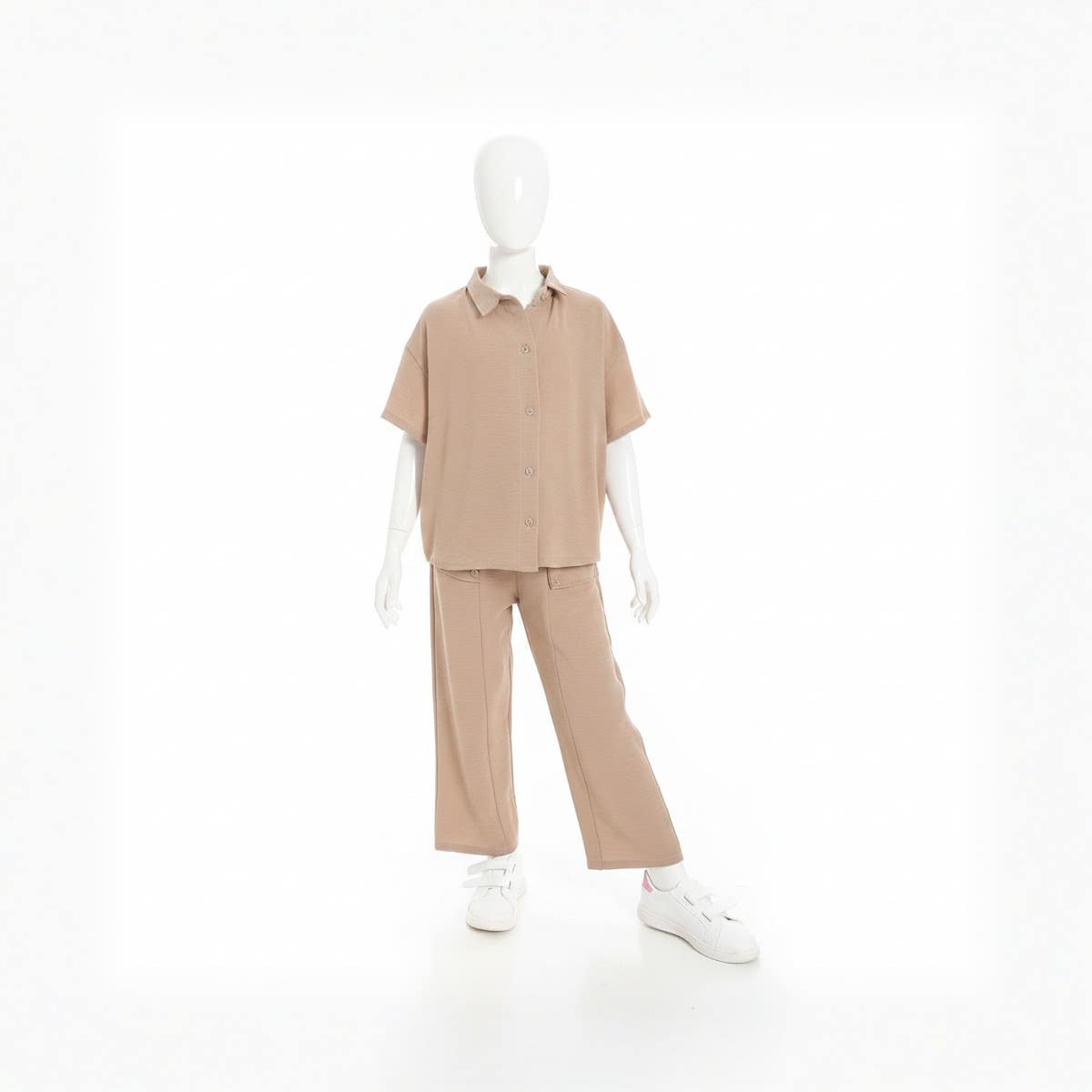 Girls' linen suit with half sleeved shirt with front buttons
