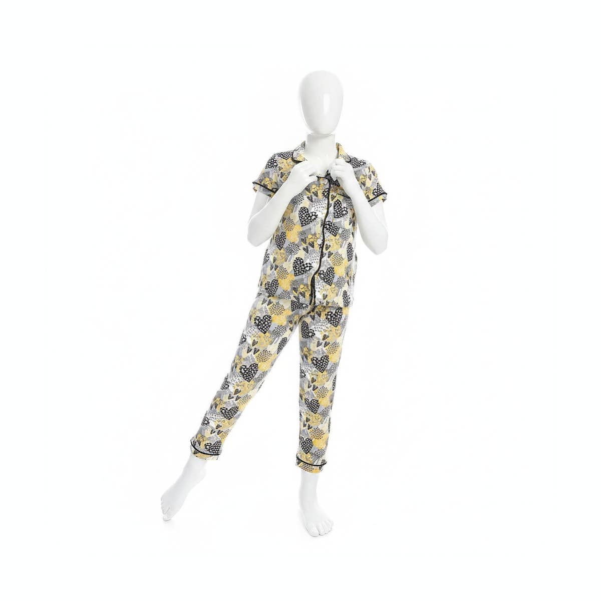 Girls' pajama with shirts with heart pattern