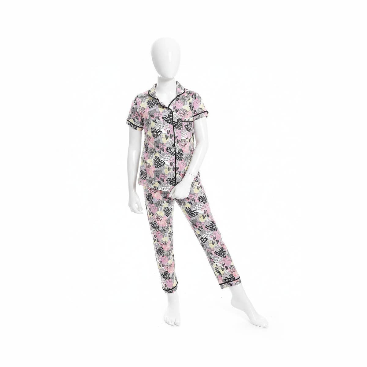 Girls' pajama with shirts with heart pattern