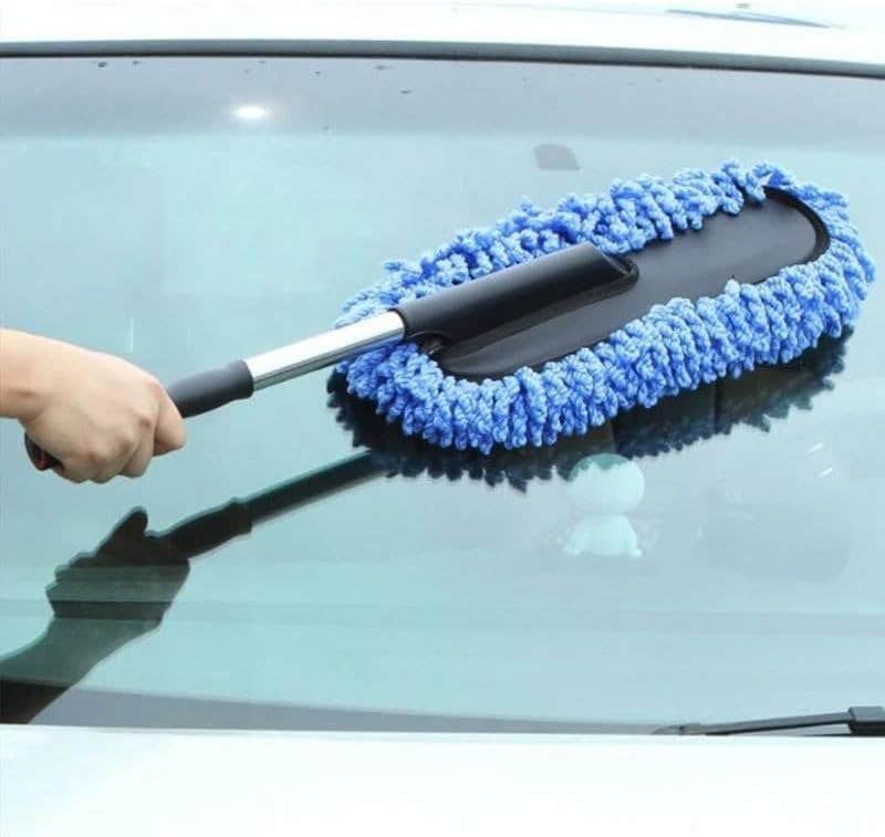 Car Wash Cleaning Brush, Dust Remover, Telescopic Microfiber Mop for Effectively Cleaning Dust and Maintenance of Your Car's Interior and Exterior Surfaces (1 Piece - Grey)