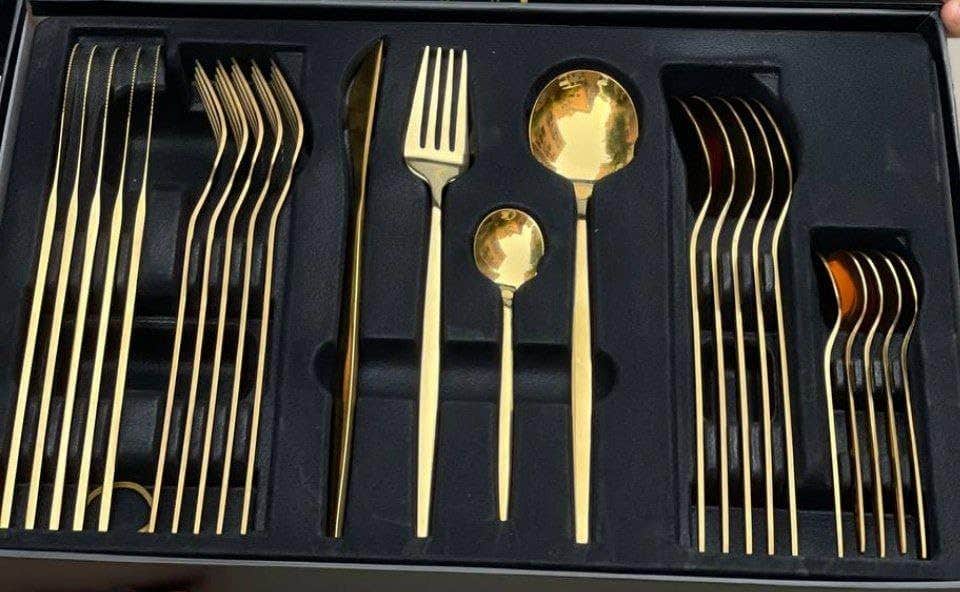 24-Piece Gold Stainless Steel Flatware Set for 6 | Rust-Resistant Cutlery Kit