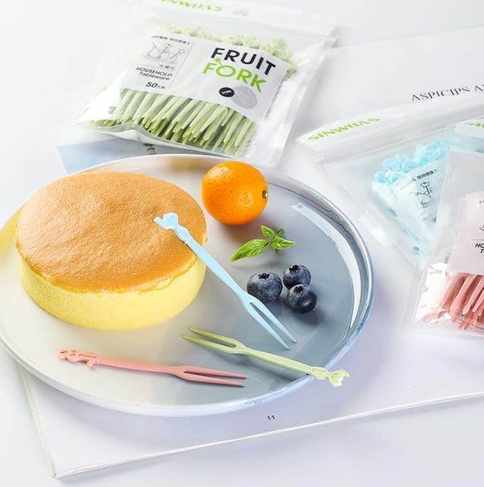 Disposable Cute Fruit Fork Set - 100 Mini Plastic Dessert Forks