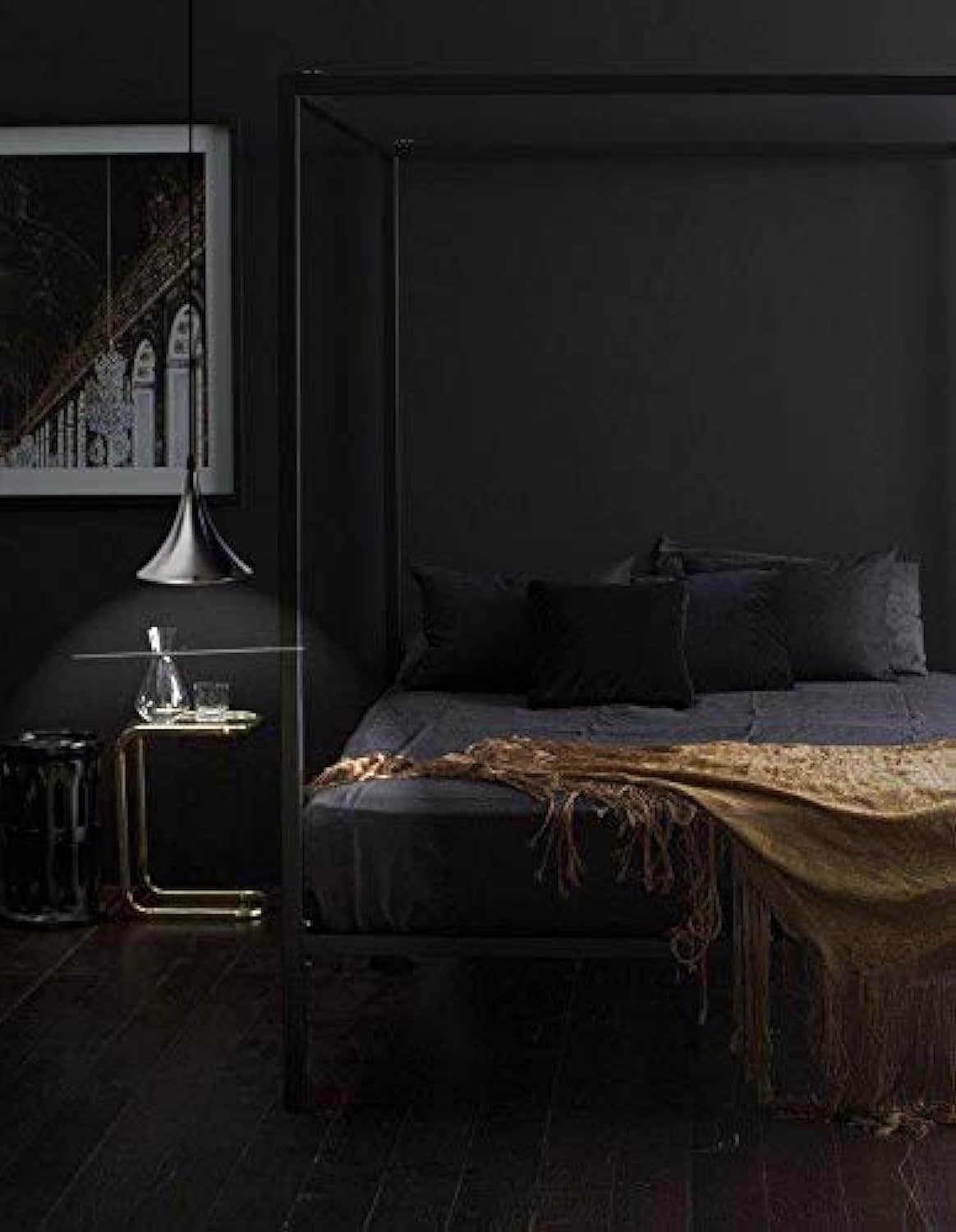 CLUC Simple Silver Pendant Light | Energy Efficient | Mishkah Lighting