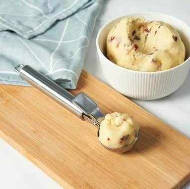 Stainless Steel Ice Cream Scoop - Generic Brand - Silver Color