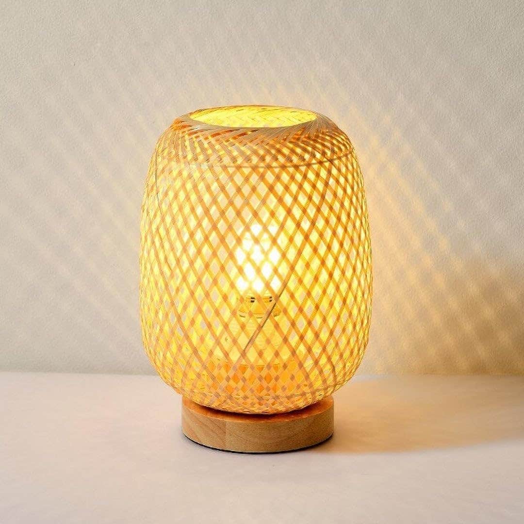 Meshkah Lighting Natural Bamboo Table Lamp - Matte Finish - E27 Bulb Base - 10x10x10 cm