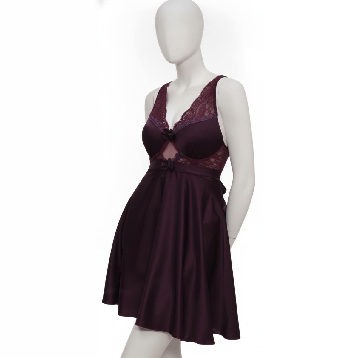 Women's Nightgown - Gamal Sons, Lace & Silk, V-Neck, Model GS-272-51489