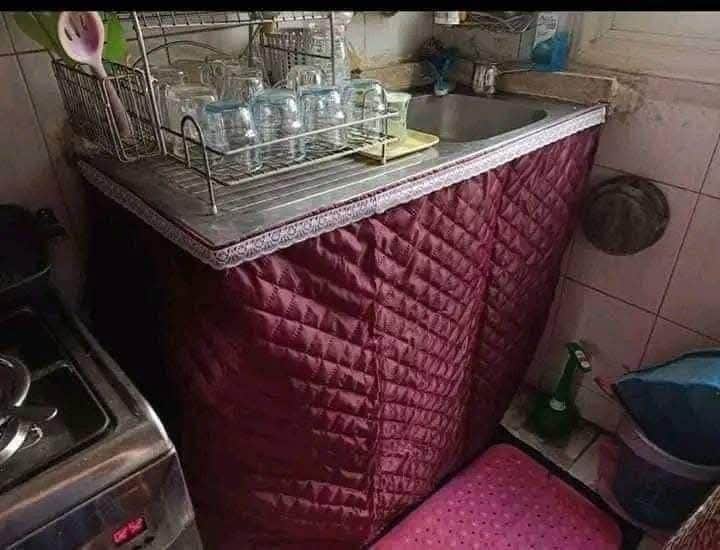 Under Sink Kitchen Curtain – Burgundy – Quilted Cabinet Cover