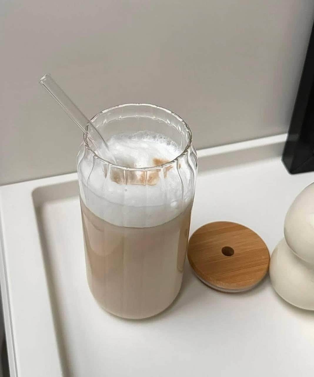 Classic Ribbed Glass Tumbler with Bamboo Lid and Glass Straw, Heat Resistant Clear Glass Coffee Mug for Cold Drinks, Ice Coffee, Juices