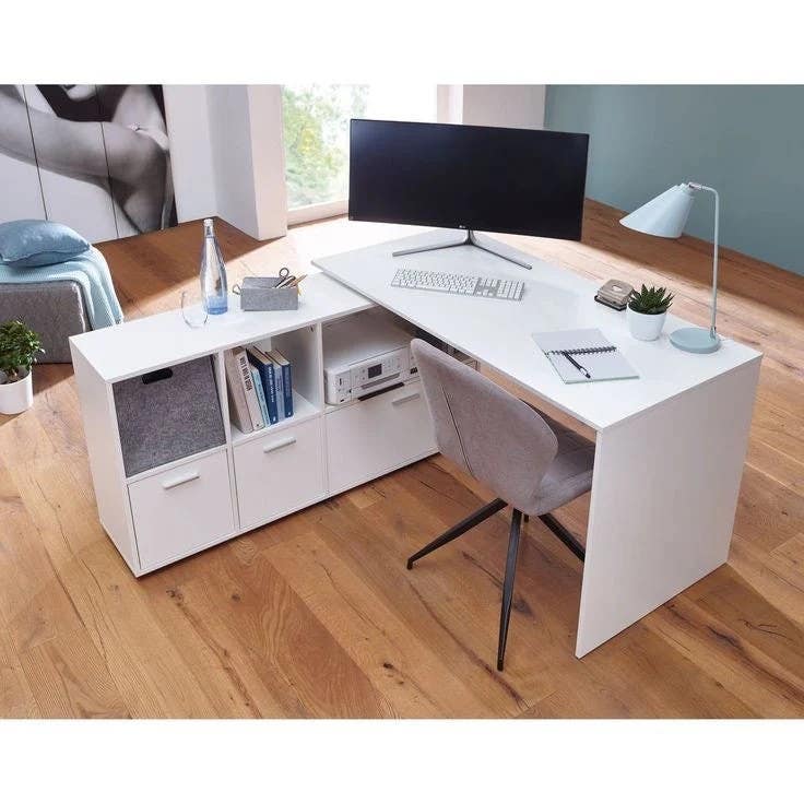 Desk | White | 120 x 120 x 75 | DE38