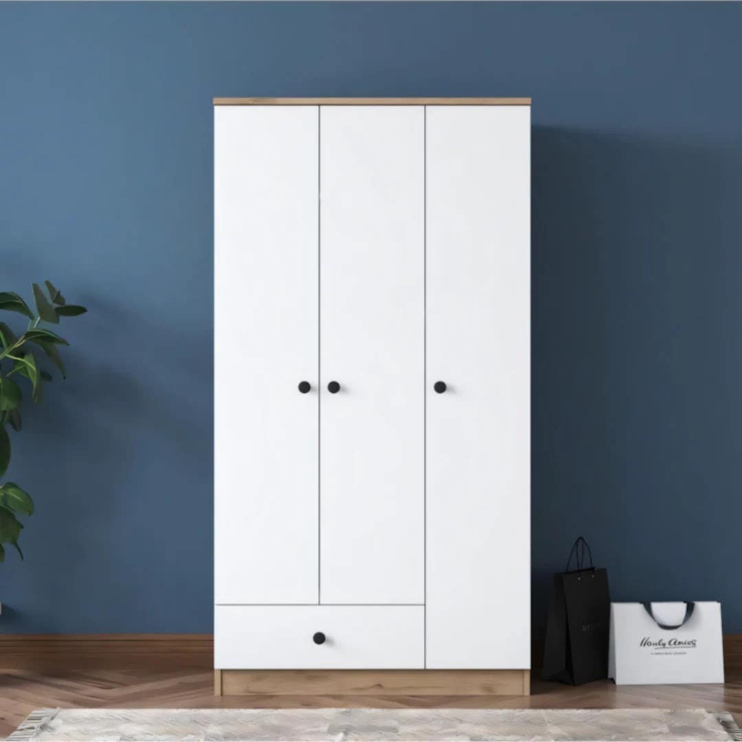Wardrobe | Wooden & White | 120 x 50 x 220 | WD43