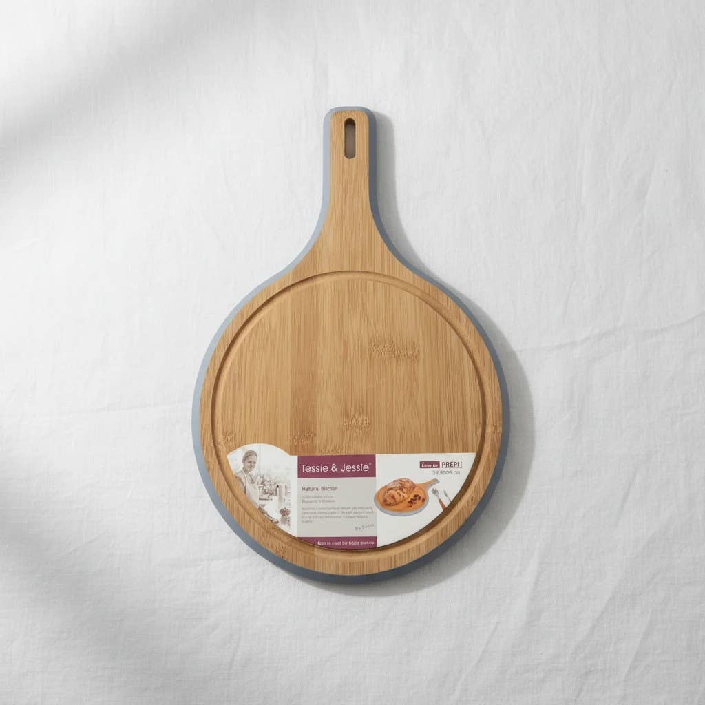 The Azure Minimalist 26cm Circular Wooden Culinary Board
