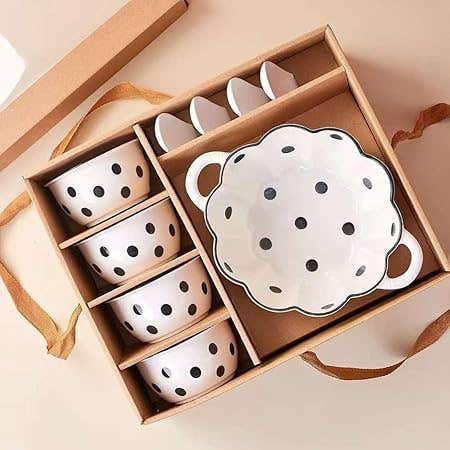Bowls Set Porcelain Multi Use For Serving Food In A Stylish And Modern Style