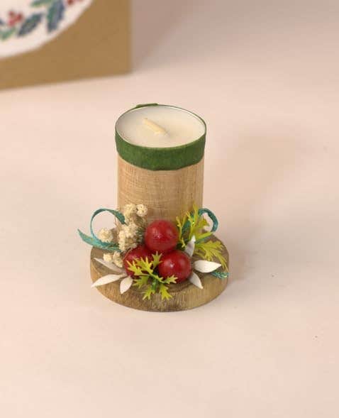 Decorative Candle with Wooden Base, Green and Natural Burlap with Red Berries, Holiday Theme