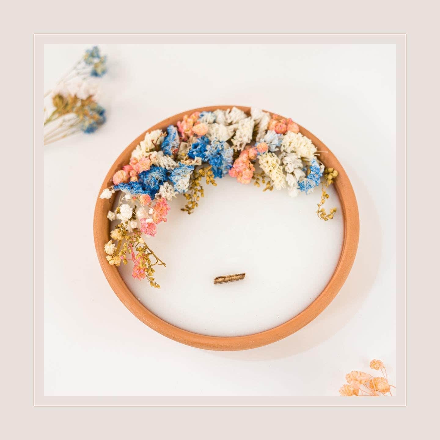 Floral Dried Flower Candle in Terracotta Bowl - Blue Pink White Bouquet