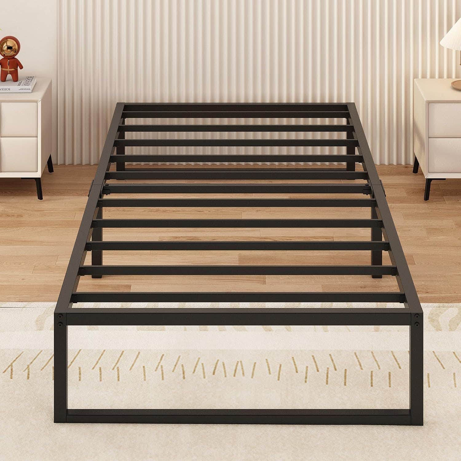 Yicensen Single Bed Frame 90x200cm, Metal Bed Frame with Steel Strips, Easy Assembly, Noiseless, No Box Spring, Height 30cm, Black