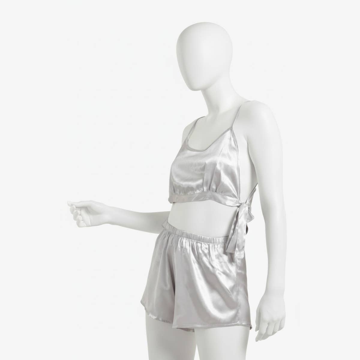 Carinawear Cropped Silver Satin Pyjama Set - Elegant and Comfortable