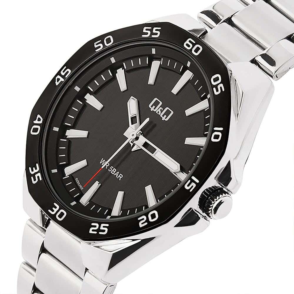 Q&Q QZ82J402Y Round Analog Casual Watch For Men, L /40 - 48 mm - Silver Black