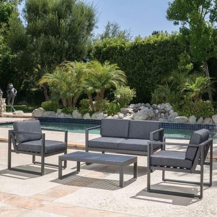 Sofa set and 2 chairs with Athar table - black